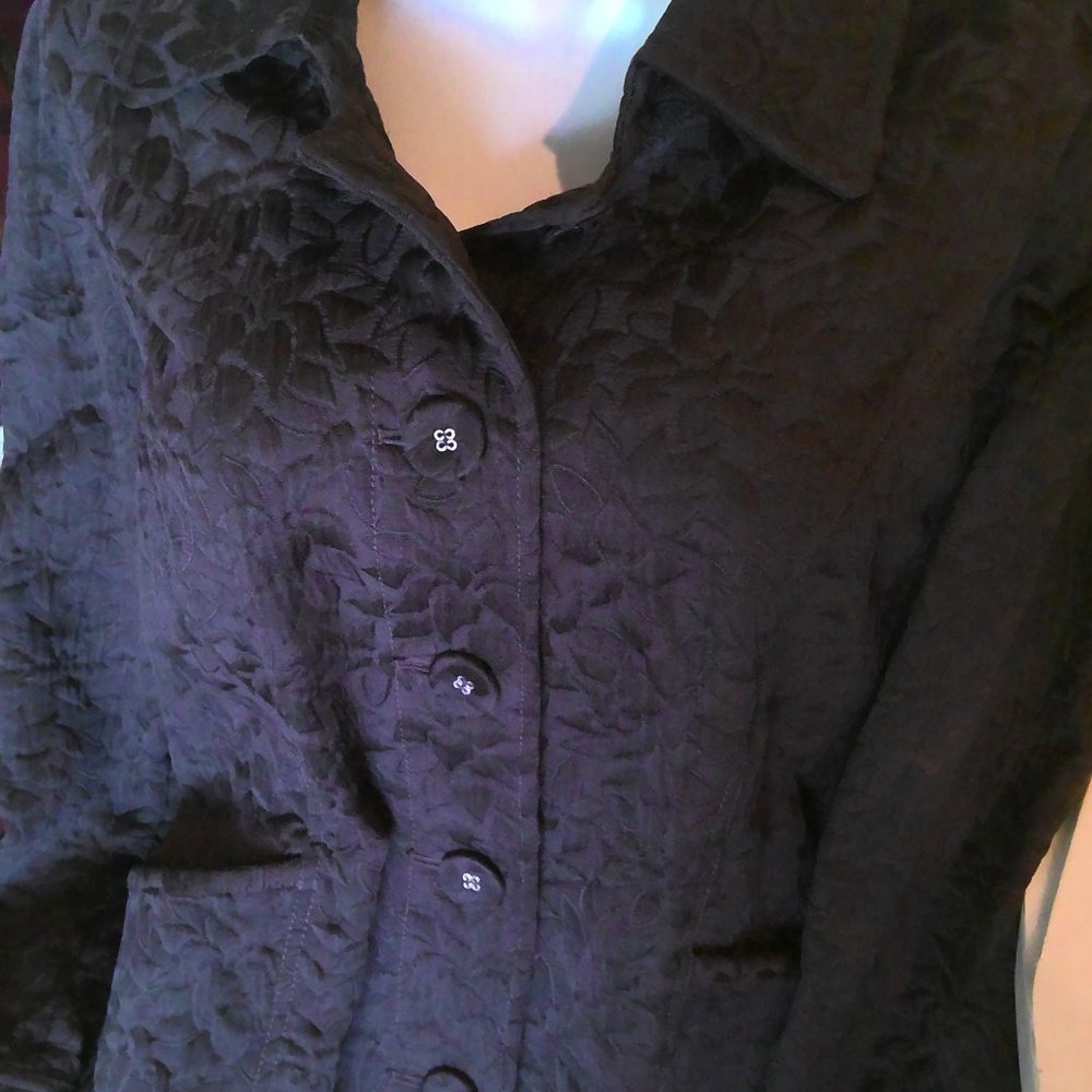 Quilted Jacket - Picture 12 of 12